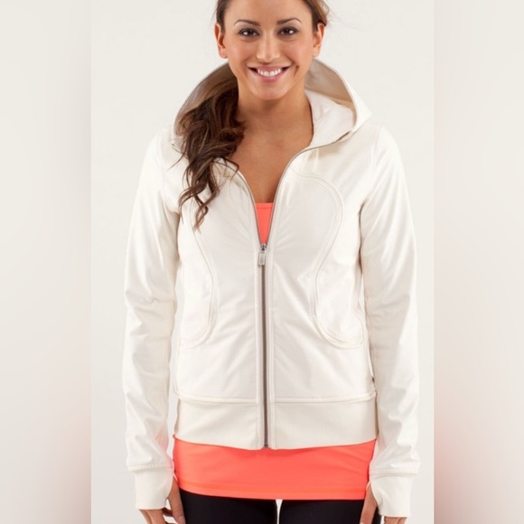 lululemon athletica Tops - Lululemon Athletica Cream Softshell Limited Edition Uba Jacket Activewear Coat